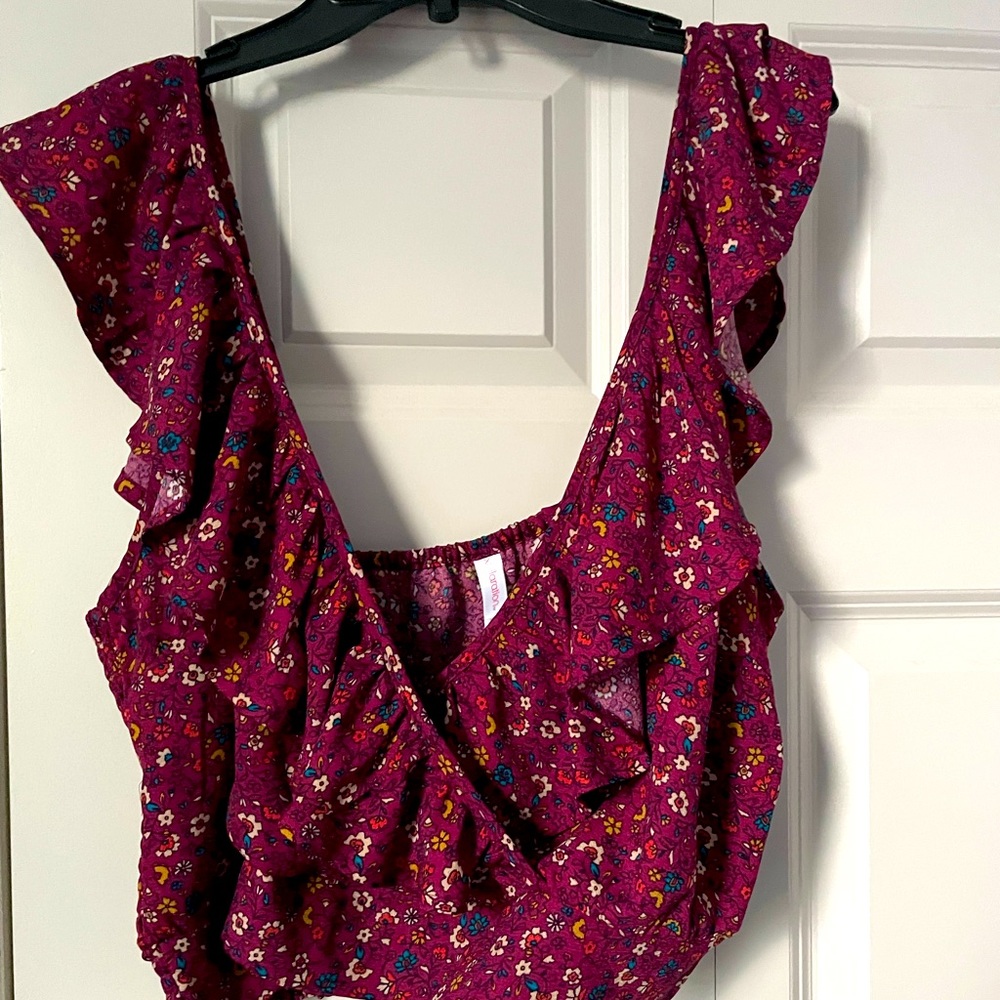 Maroon flowery ruffled top